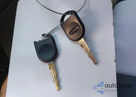 2006 Ford F-150 Stx/Xl/Xlt из США, поврежденный, VIN 1FTRF12216NA89373